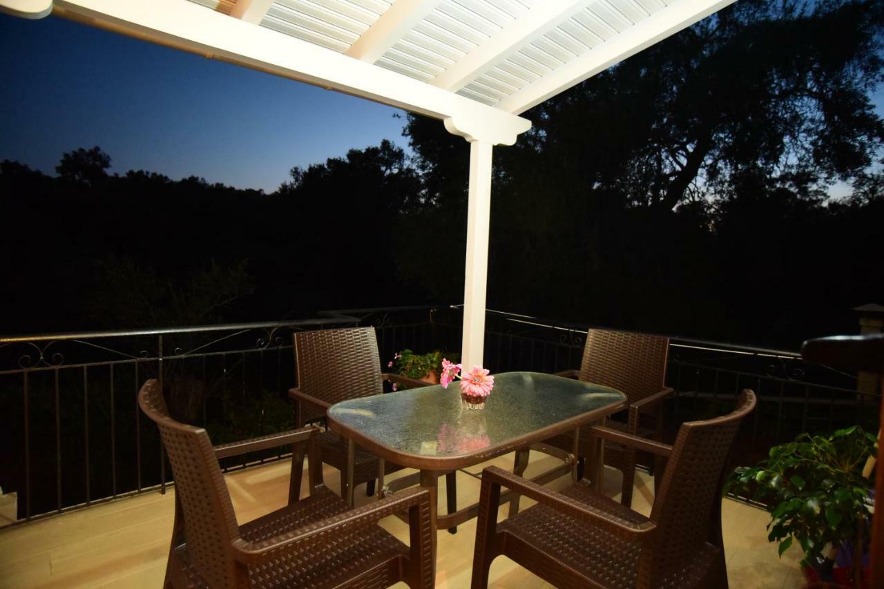 Nikoletta 5 Apartment Vlachopoulatika ภายนอก รูปภาพ